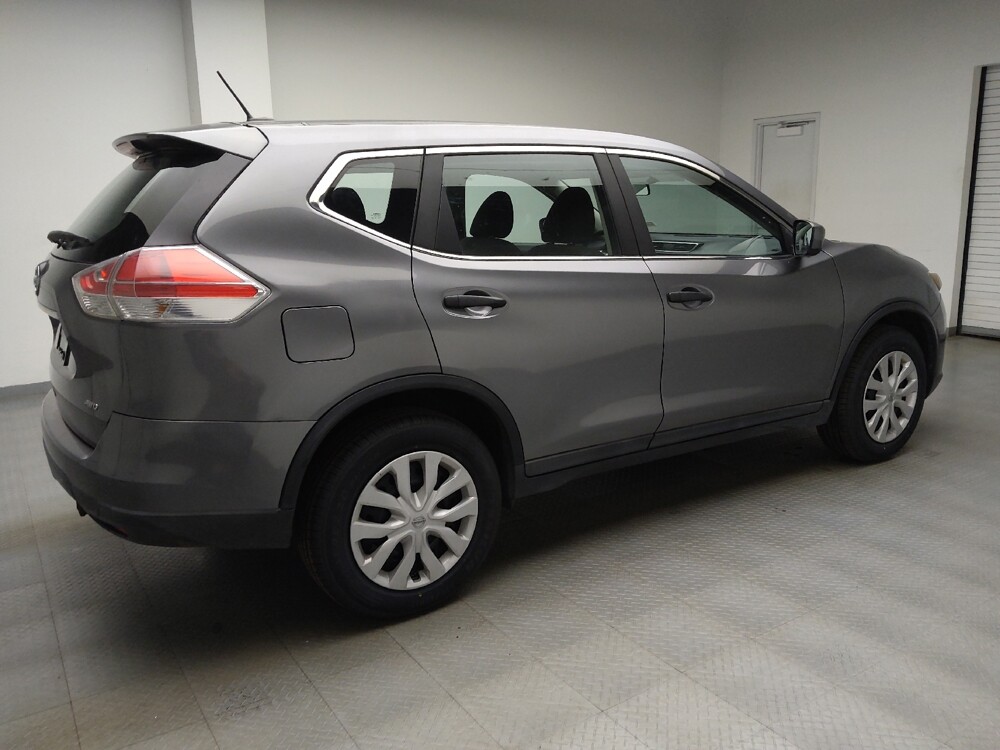 2016 Nissan Rogue in Eastpointe, MI 48021 - 18142031 10