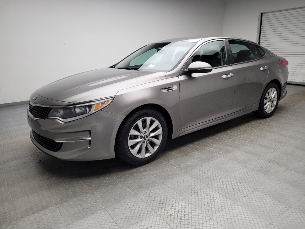 2018 Kia Optima in Eastpointe, MI 48021 - 18142033 2