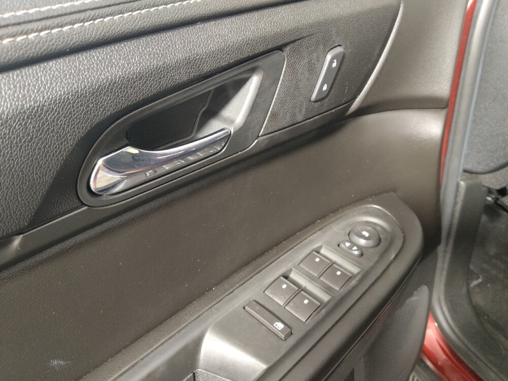 2017 Chevrolet Traverse in Midlothian, IL 60445 - 18142034 27