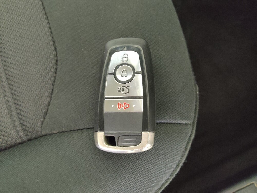 2020 Ford Fusion in Midlothian, IL 60445 - 18142035 32