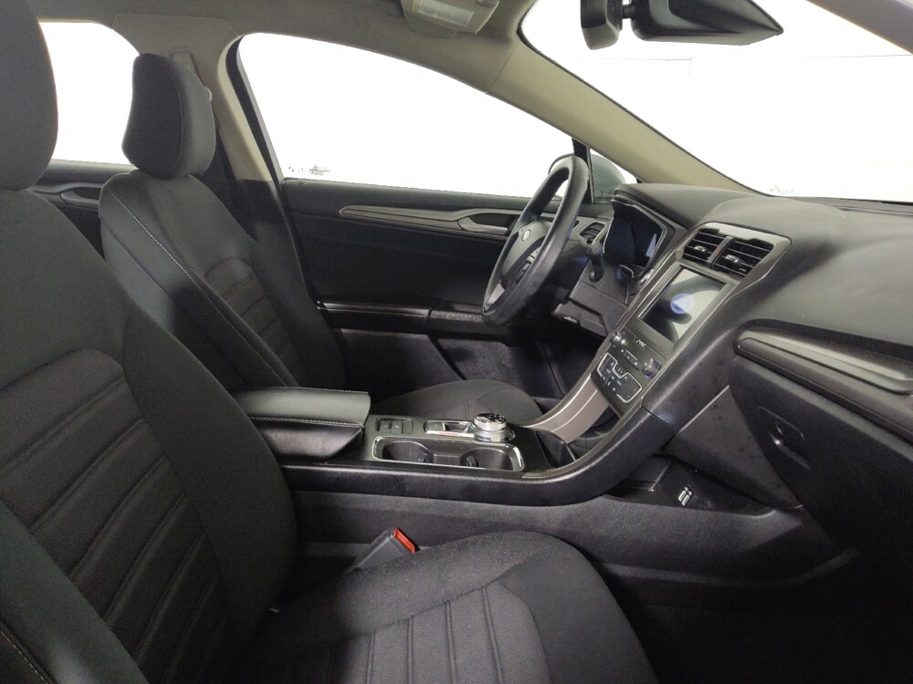 2020 Ford Fusion in Midlothian, IL 60445 - 18142035 21