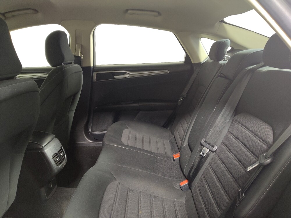 2020 Ford Fusion in Midlothian, IL 60445 - 18142035 18