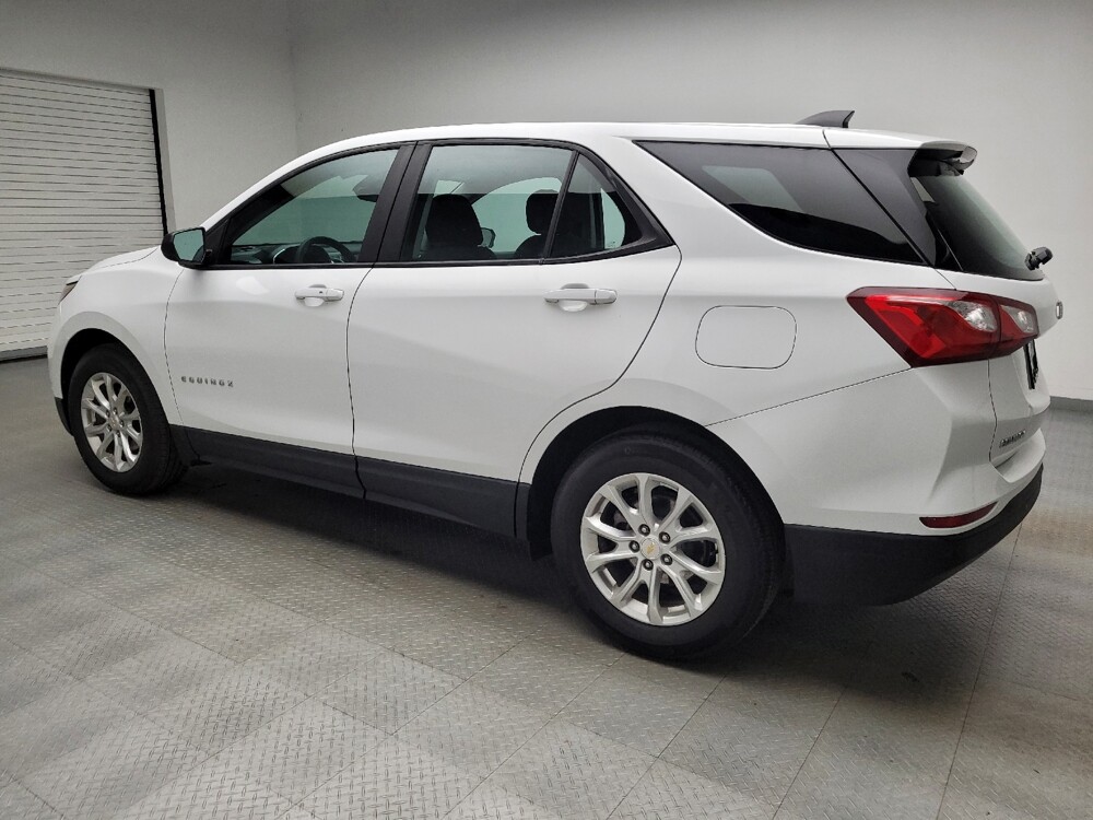 2020 Chevrolet Equinox in Eastpointe, MI 48021 - 18142037 3