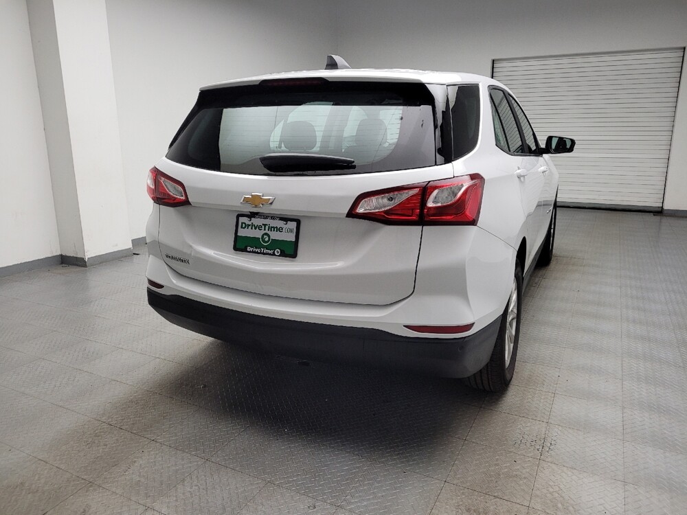2020 Chevrolet Equinox in Eastpointe, MI 48021 - 18142037 7