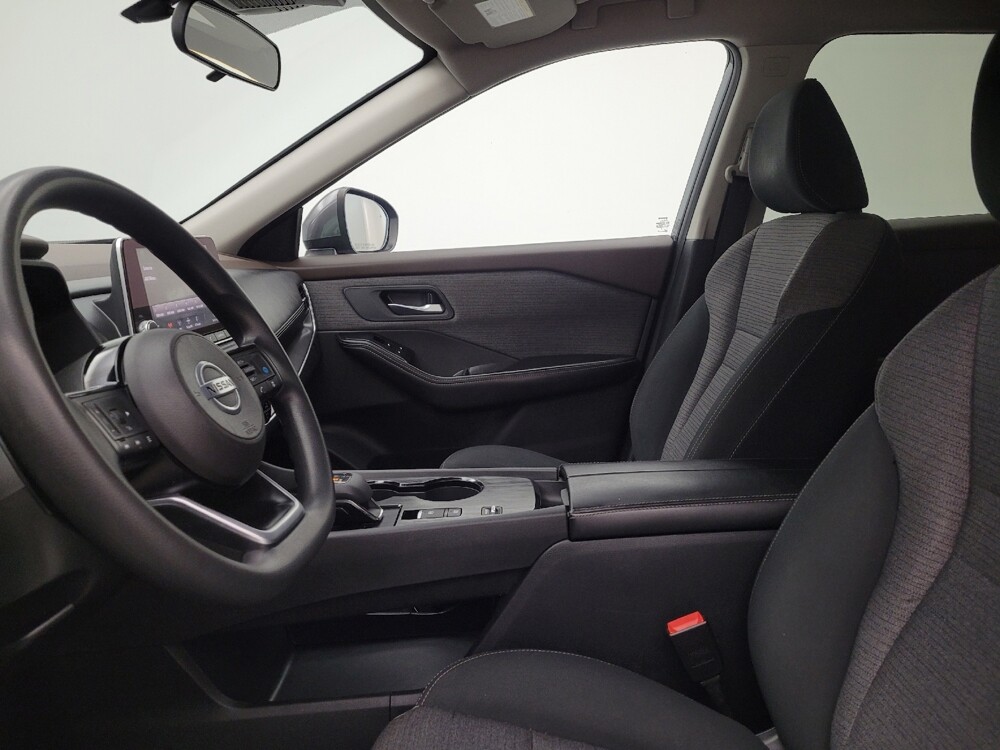 2021 Nissan Rogue in Fairfield, OH 45014 - 18142038 17