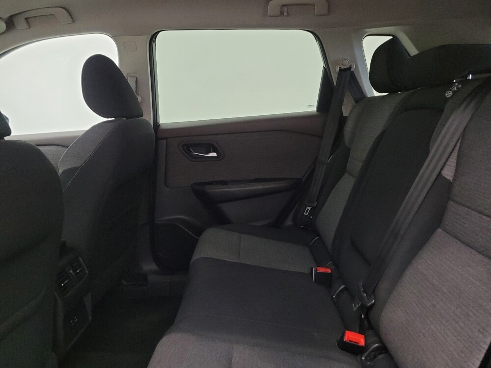 2021 Nissan Rogue in Fairfield, OH 45014 - 18142038 18