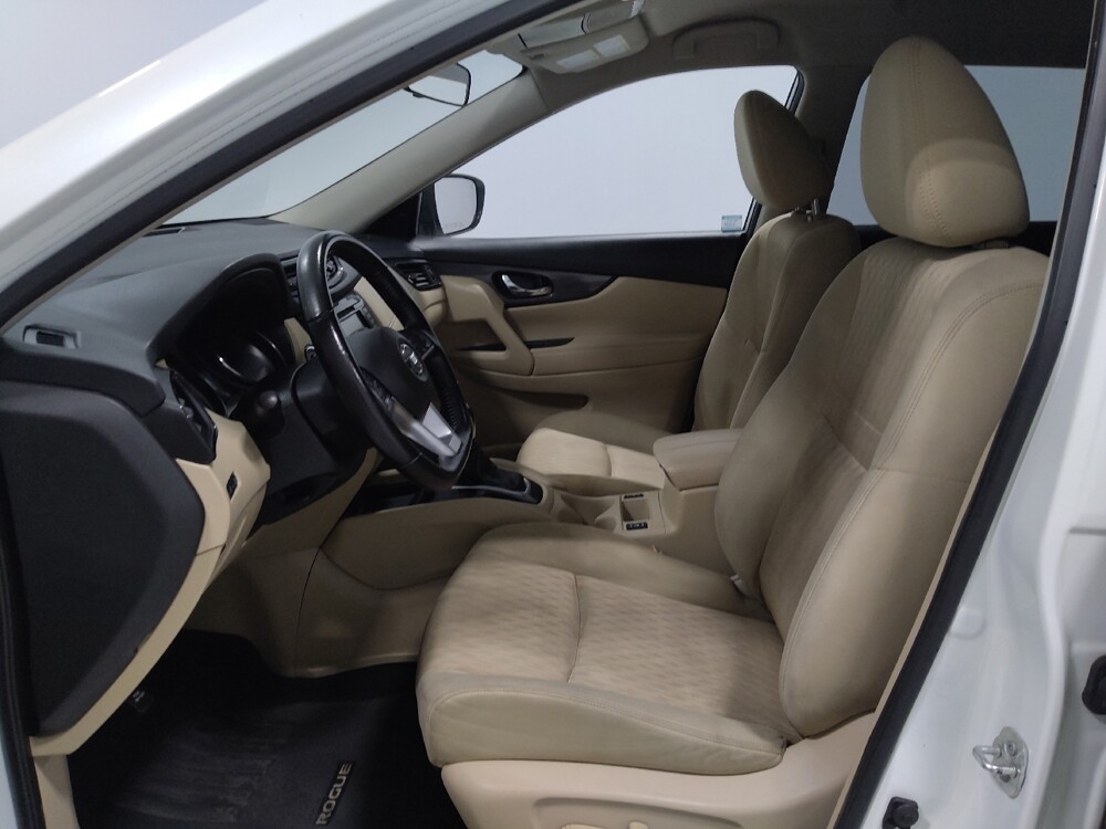 2020 Nissan Rogue in Columbus, OH 43231 - 18142041 17