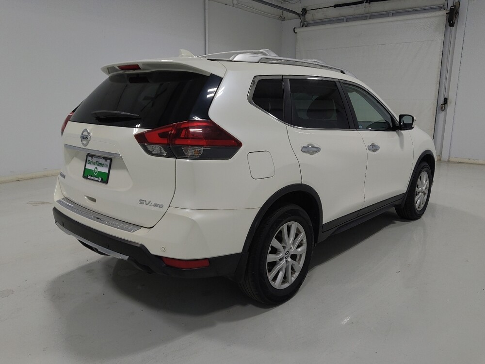 2020 Nissan Rogue in Columbus, OH 43231 - 18142041 9