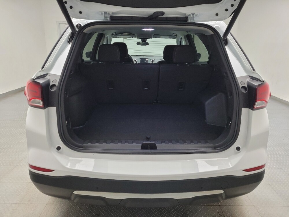 2023 Chevrolet Equinox in Eastpointe, MI 48021 - 18142044 29