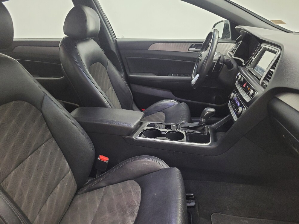2019 Hyundai Sonata in Memphis, TN 38115 - 18142045 21