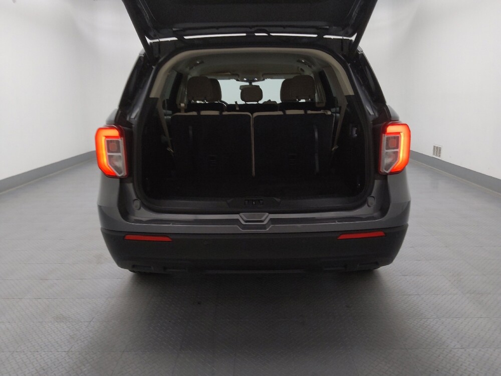2021 Ford Explorer in Gladstone, MO 64118 - 18142049 29