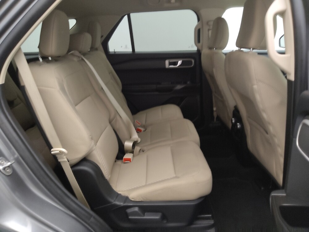 2021 Ford Explorer in Gladstone, MO 64118 - 18142049 19