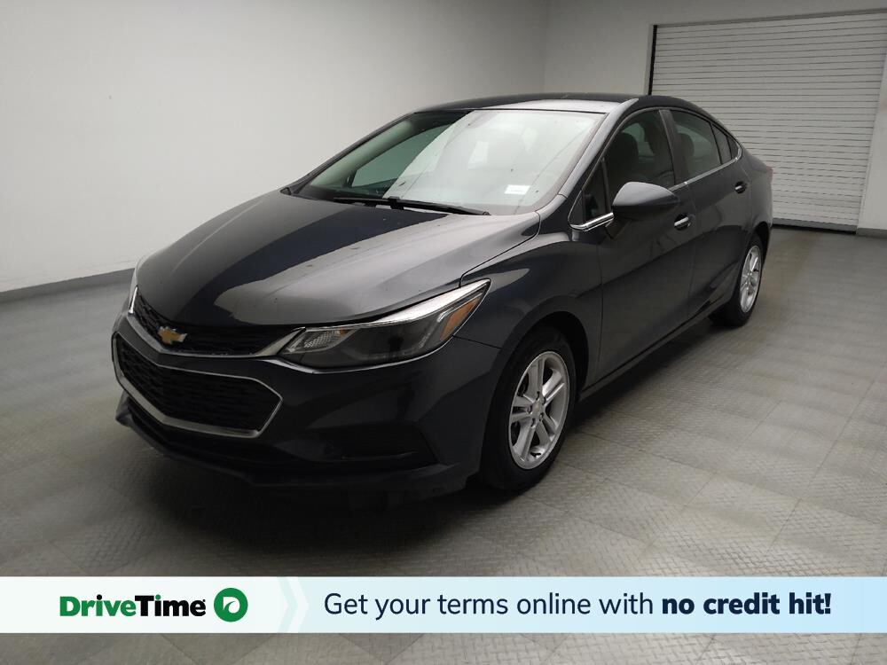2018 Chevrolet Cruze in Eastpointe, MI 48021 - 18142051