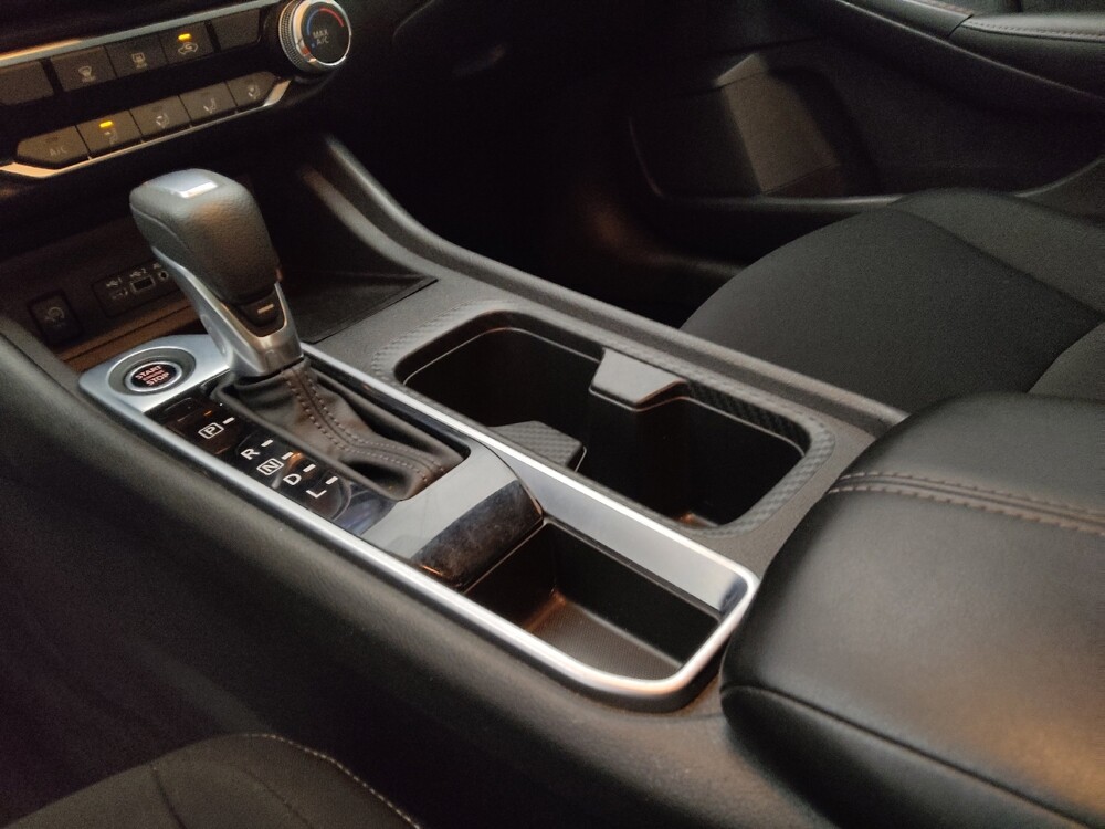 2025 Nissan Sentra in Denver, CO 80012 - 18142052 26