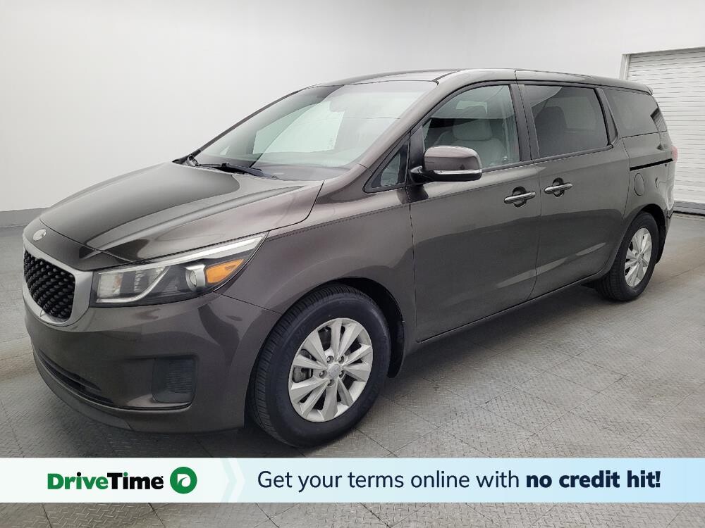 2018 Kia Sedona in Hialeah, FL 33014 - 18142055