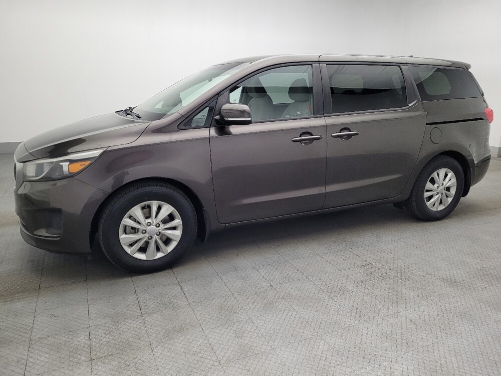 2018 Kia Sedona in Hialeah, FL 33014 - 18142055 2