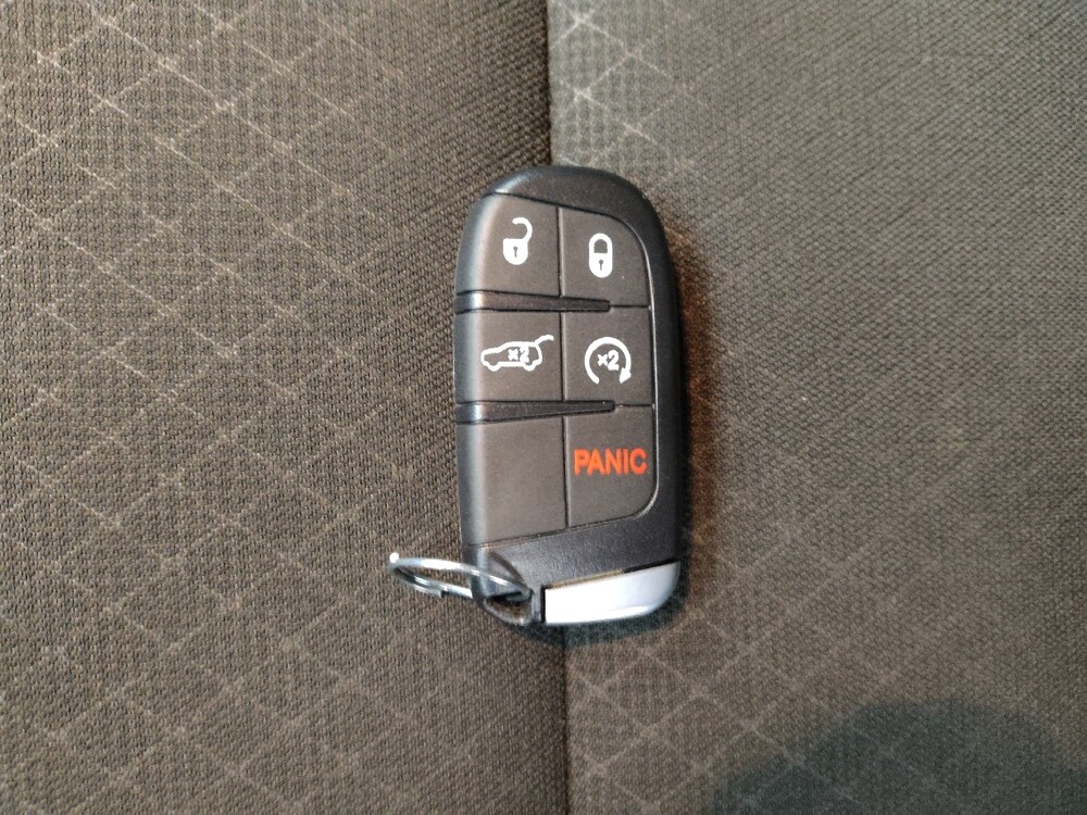 2021 Jeep Grand Cherokee in Springfield, MO 65807 - 18142064 32