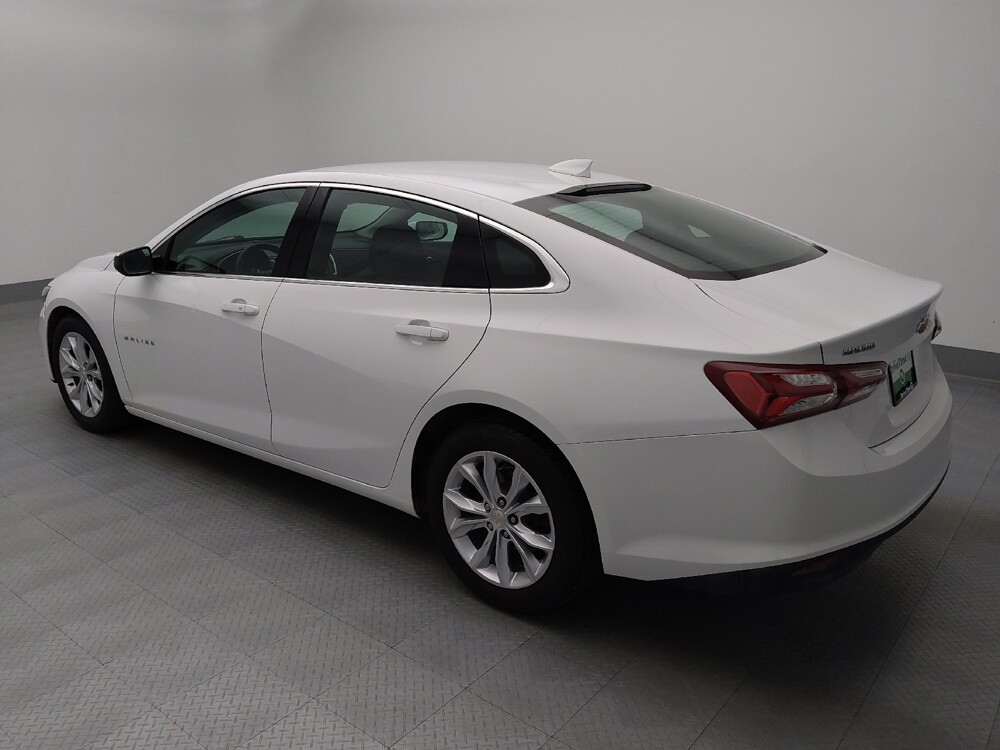 2022 Chevrolet Malibu in Topeka, KS 66611 - 18142065 3