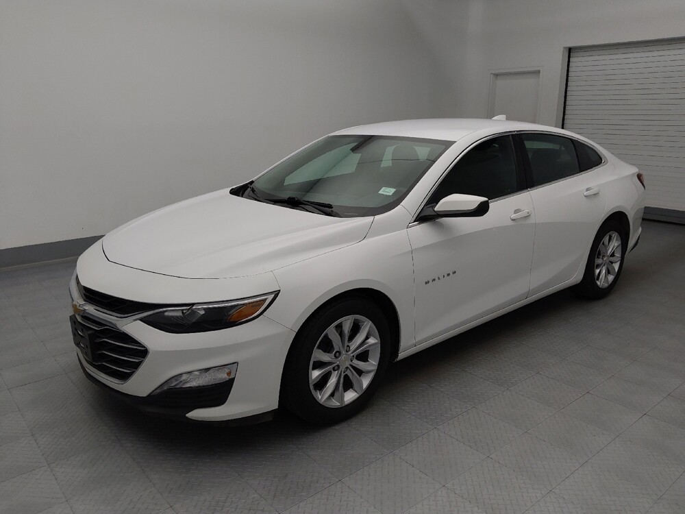 2022 Chevrolet Malibu in Topeka, KS 66611 - 18142065 2