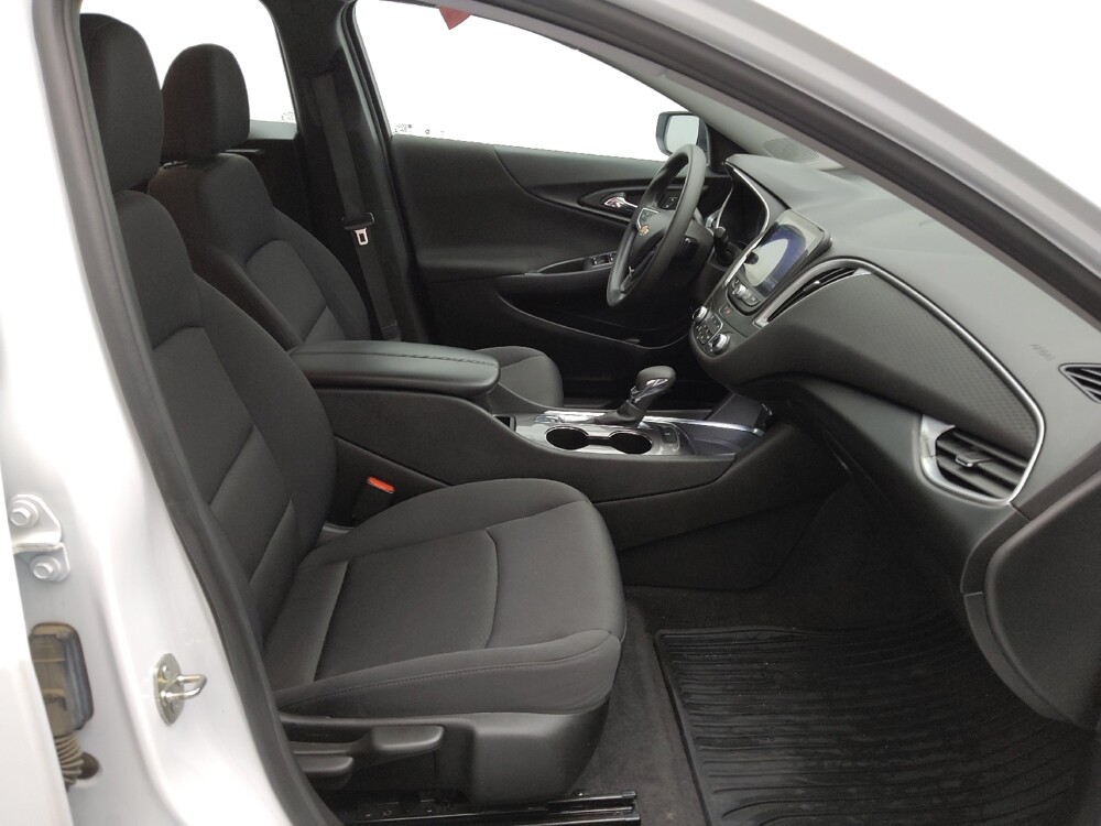 2022 Chevrolet Malibu in Topeka, KS 66611 - 18142065 21