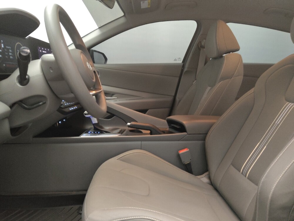 2024 Hyundai Elantra in Plano, TX 75074 - 18142069 17