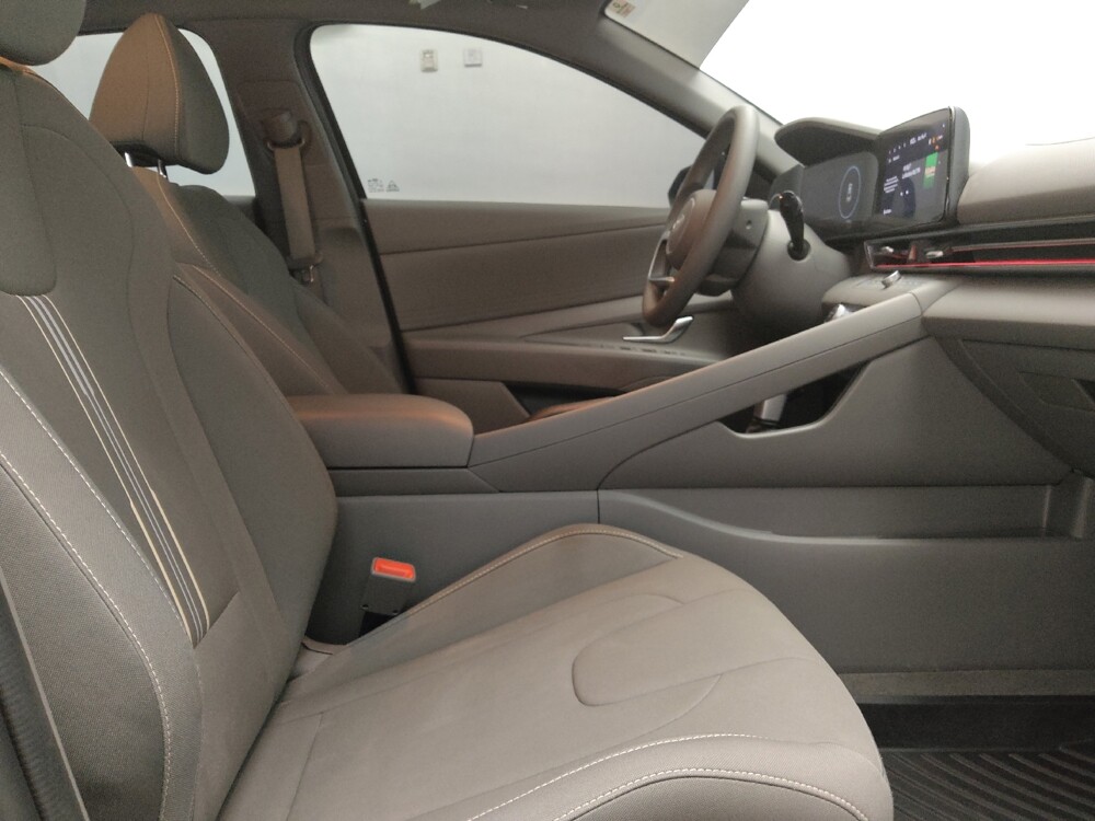 2024 Hyundai Elantra in Plano, TX 75074 - 18142069 21