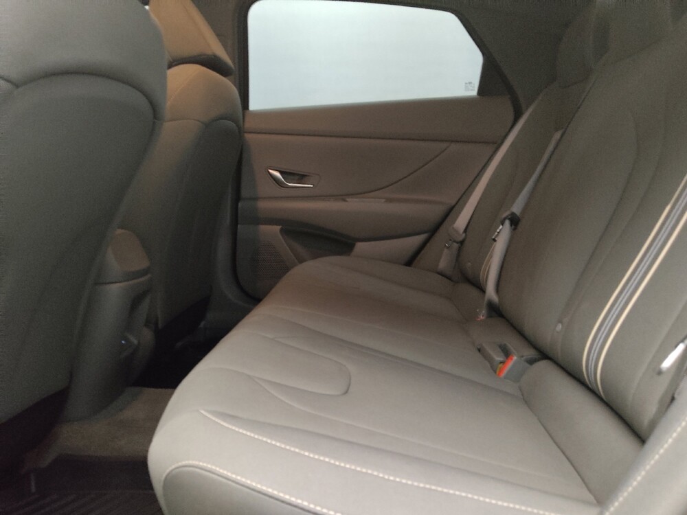 2024 Hyundai Elantra in Plano, TX 75074 - 18142069 18