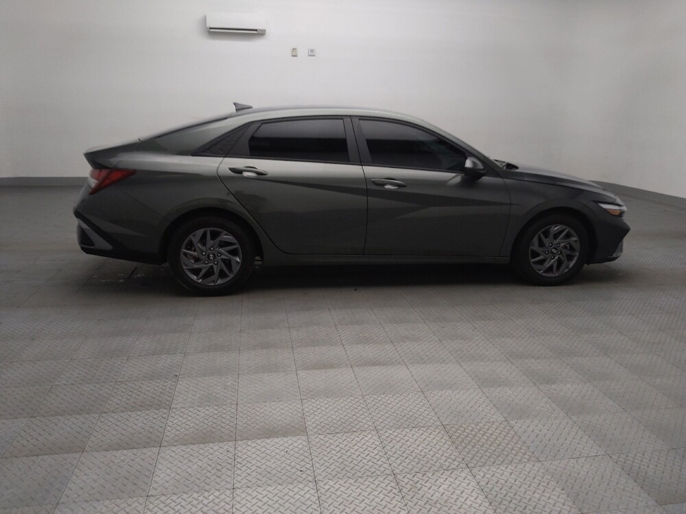 2024 Hyundai Elantra in Plano, TX 75074 - 18142069 10