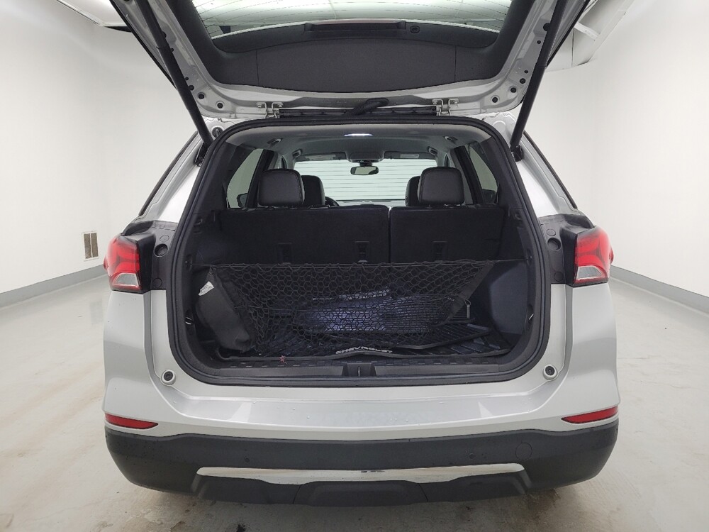 2022 Chevrolet Equinox in Columbus, OH 43228 - 18142070 29