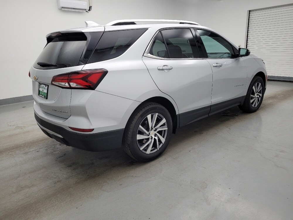 2022 Chevrolet Equinox in Columbus, OH 43228 - 18142070 10