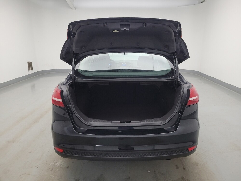 2016 Ford Focus in Lexington, KY 40509 - 18142072 29