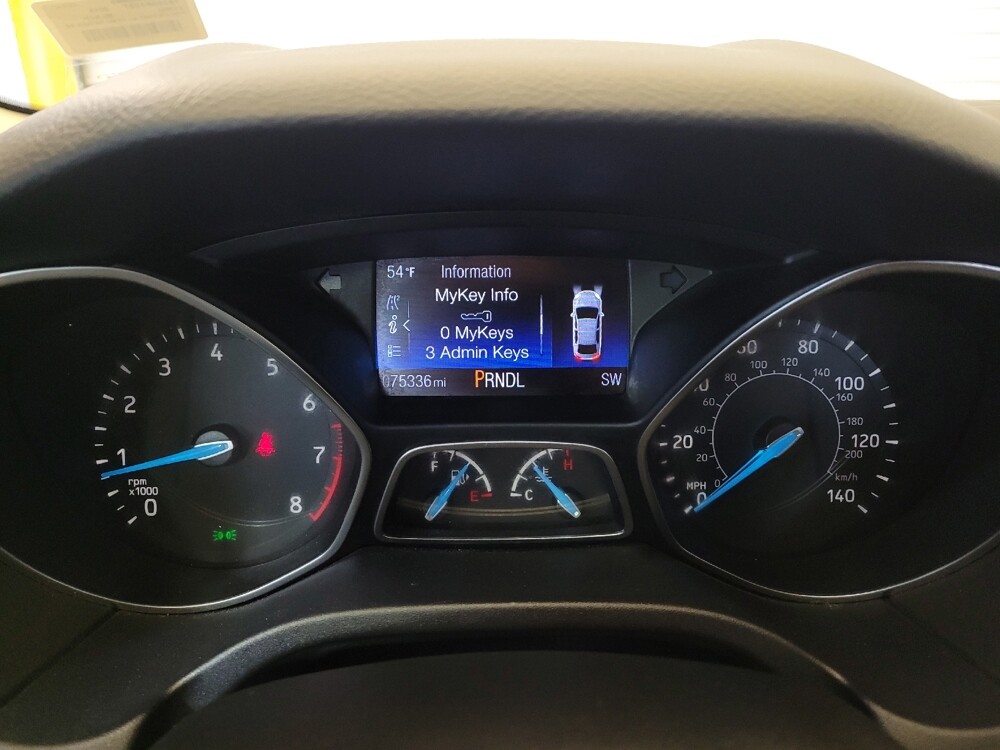 2016 Ford Focus in Lexington, KY 40509 - 18142072 23