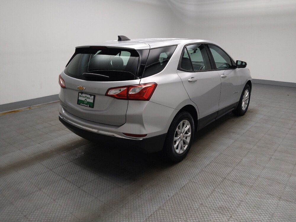 2018 Chevrolet Equinox in Lombard, IL 60148 - 18142074 9