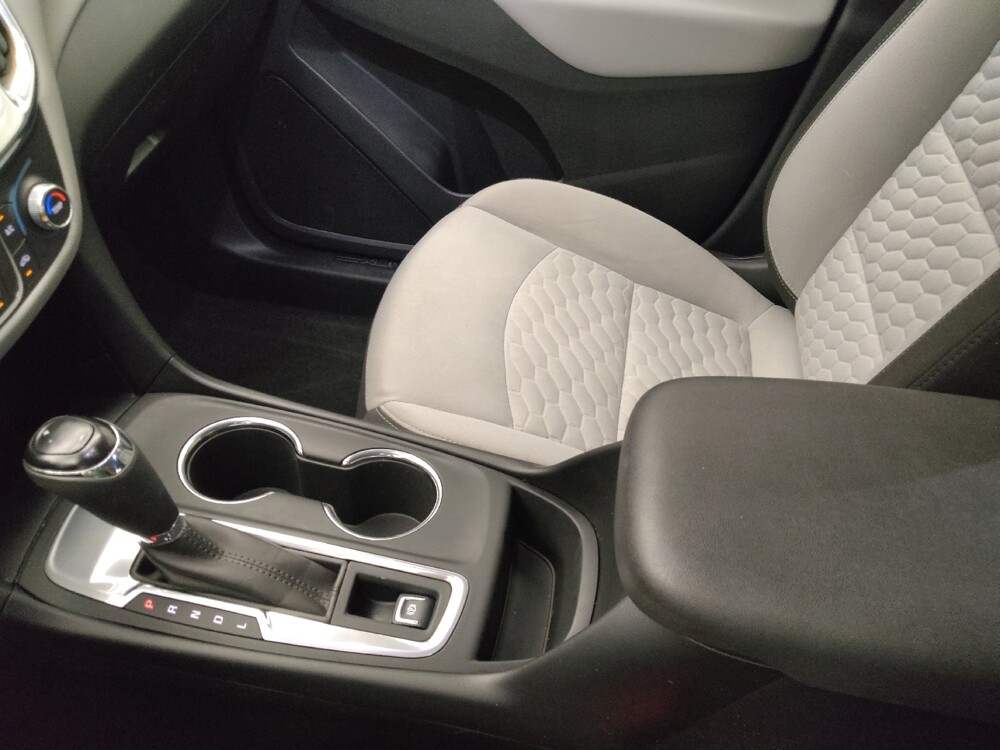 2018 Chevrolet Equinox in Lombard, IL 60148 - 18142074 26