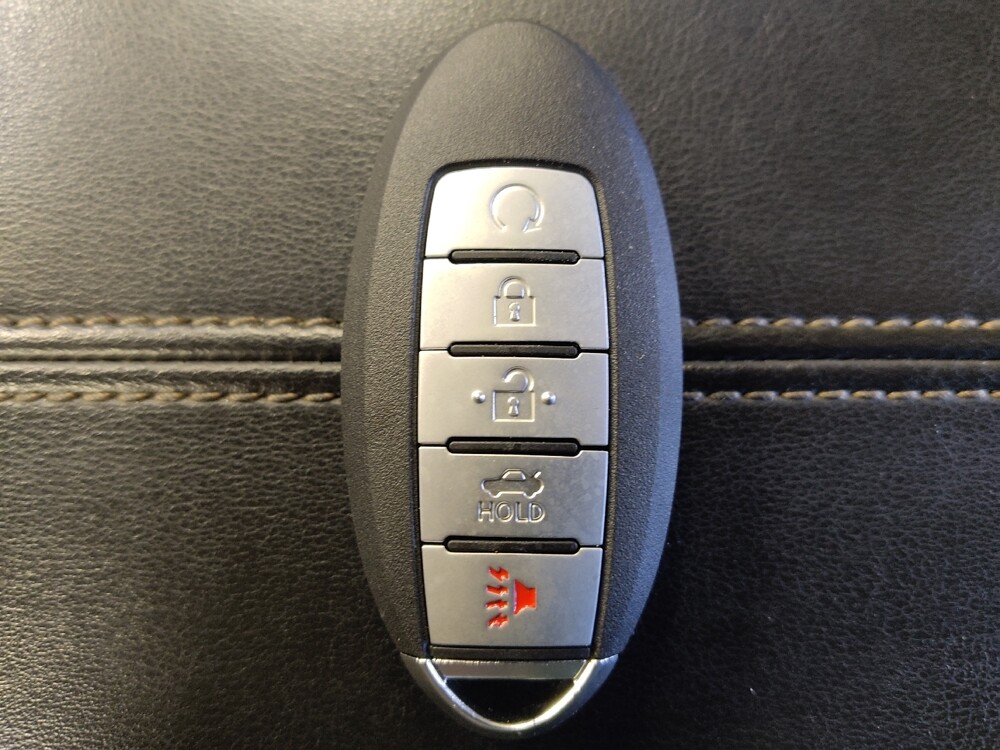 2019 Nissan Altima in Houston, TX 77060 - 18142077 32
