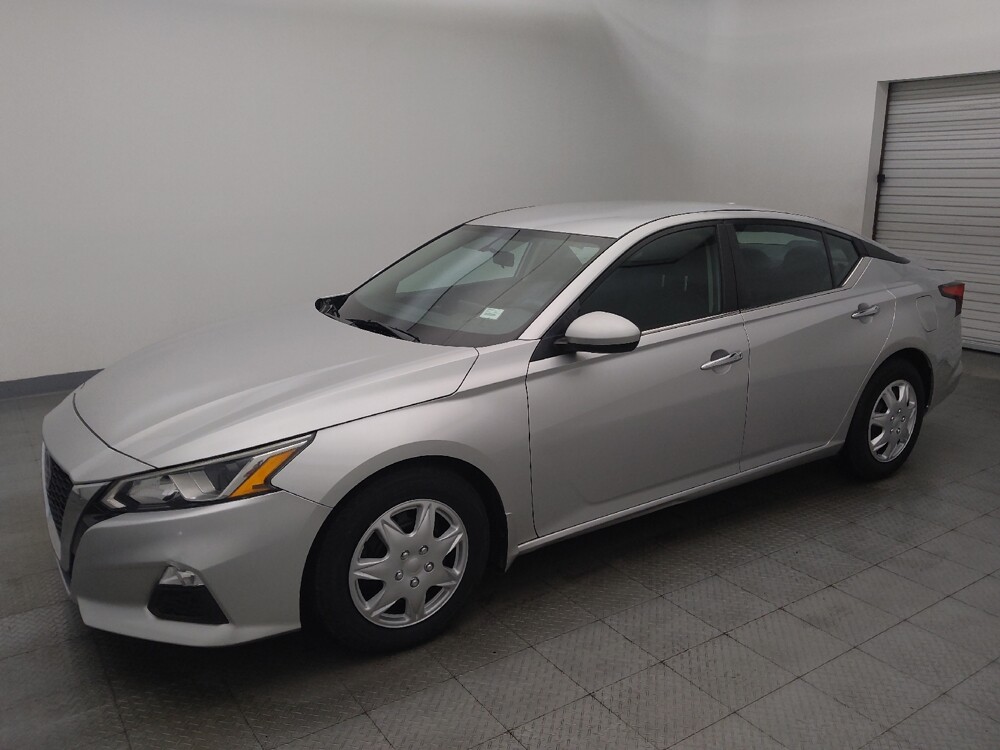 2019 Nissan Altima in Houston, TX 77060 - 18142077 2