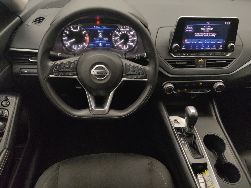 2019 Nissan Altima in Houston, TX 77060 - 18142077 22