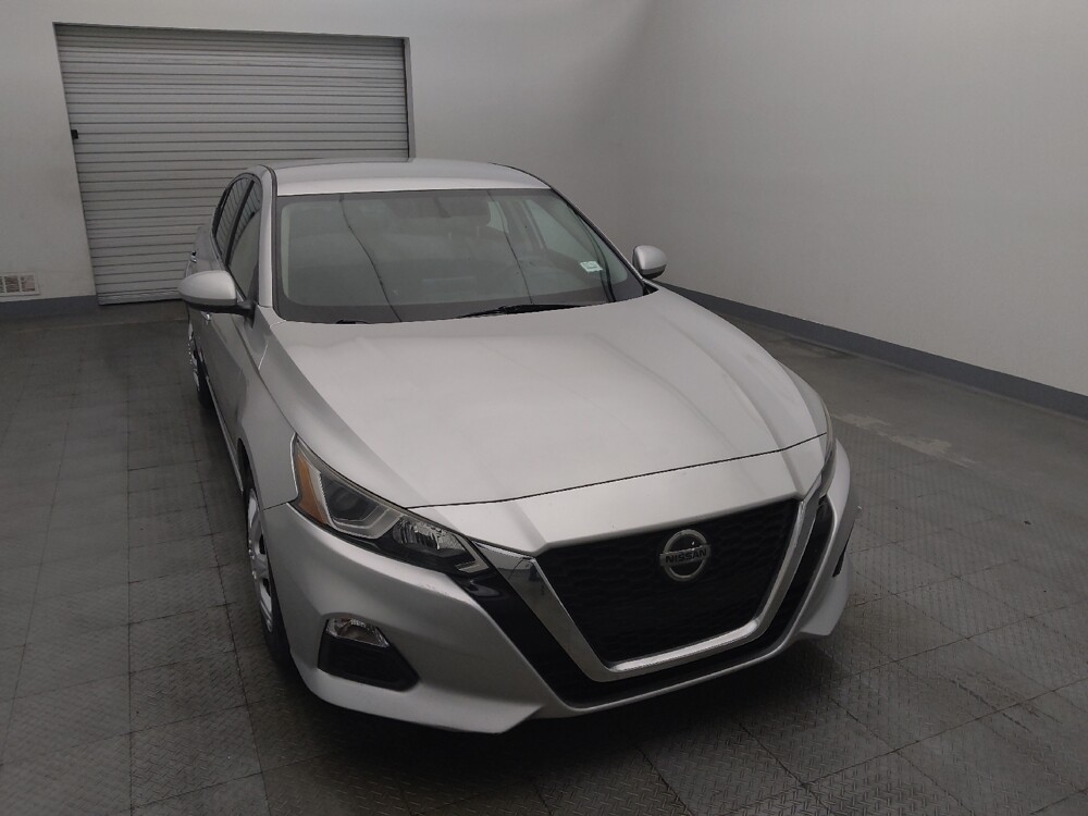 2019 Nissan Altima in Houston, TX 77060 - 18142077 14