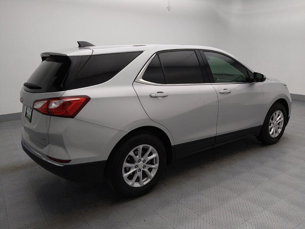 2019 Chevrolet Equinox in Wichita, KS 67207 - 18142078 10