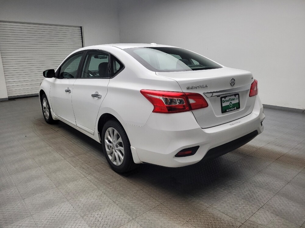 2018 Nissan Sentra in Eastpointe, MI 48021 - 18142080 5