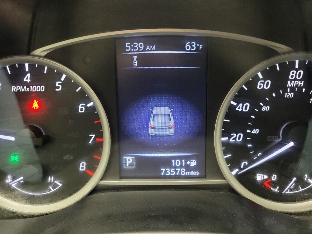 2018 Nissan Sentra in Eastpointe, MI 48021 - 18142080 23