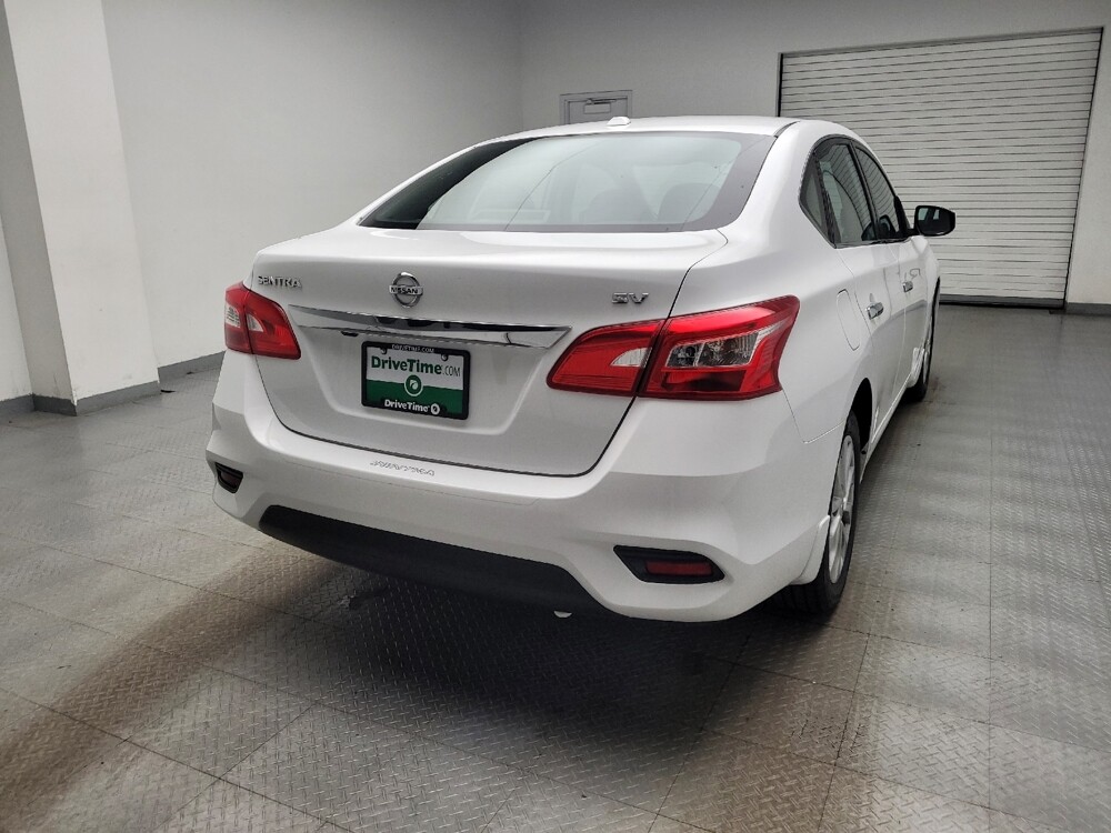 2018 Nissan Sentra in Eastpointe, MI 48021 - 18142080 7