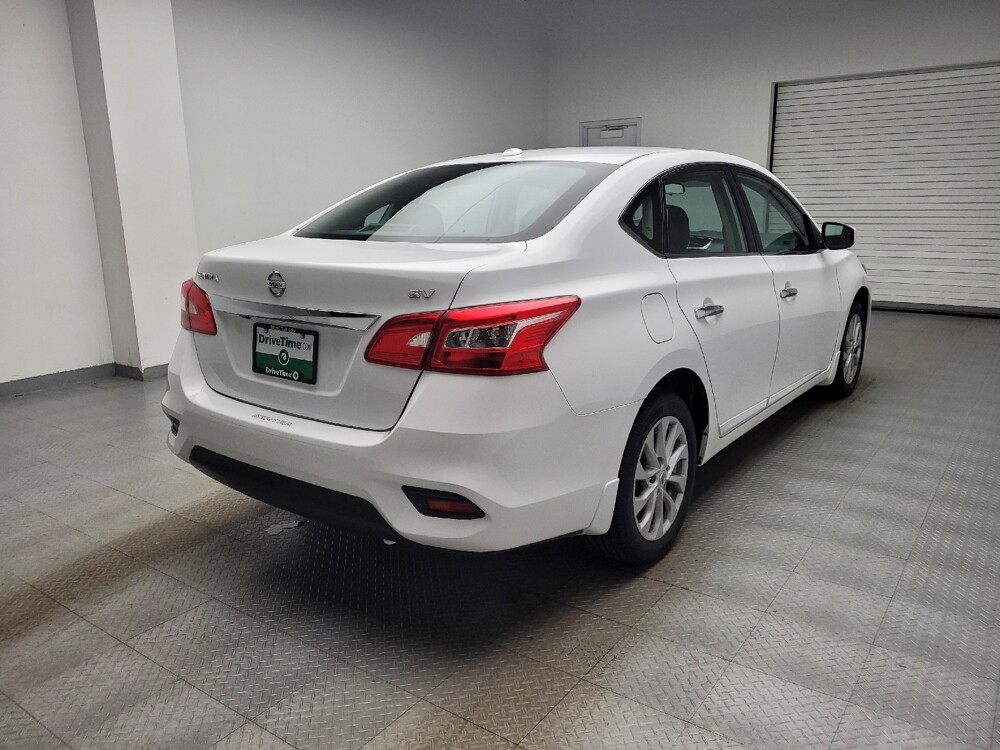 2018 Nissan Sentra in Eastpointe, MI 48021 - 18142080 9