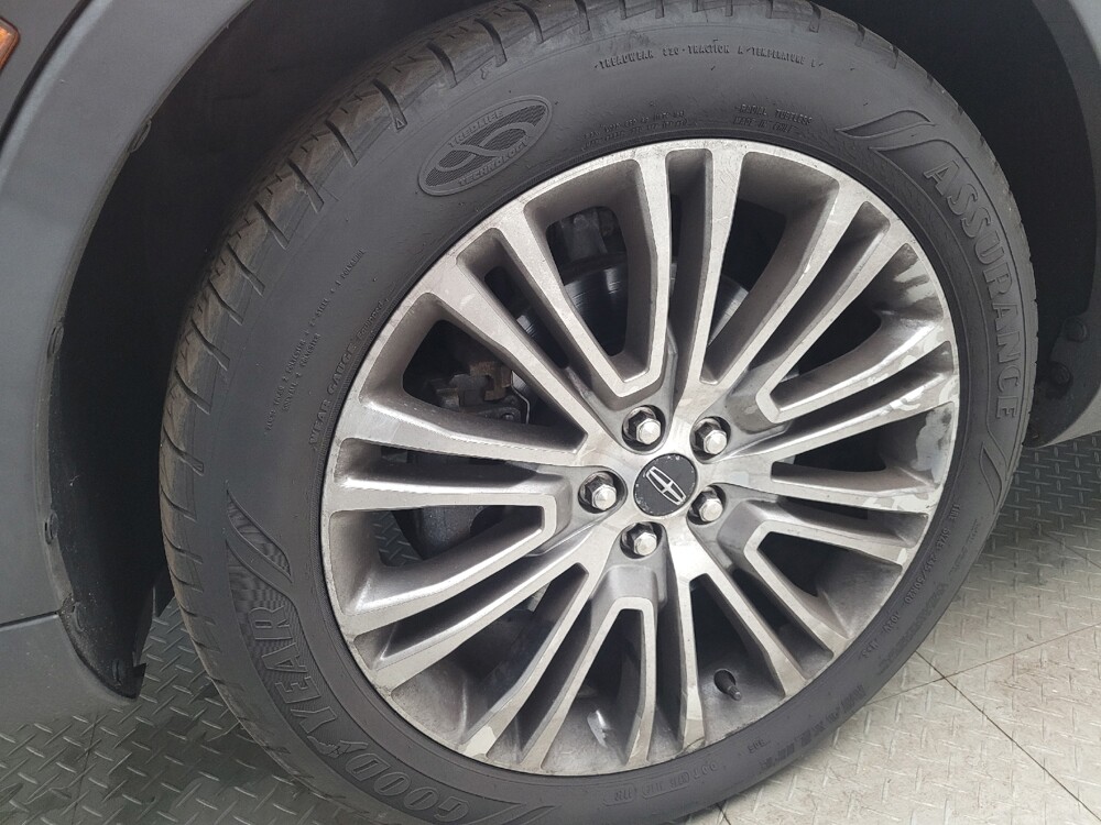 2016 Lincoln MKX in Grand Rapids, MI 49508 - 18142084 31