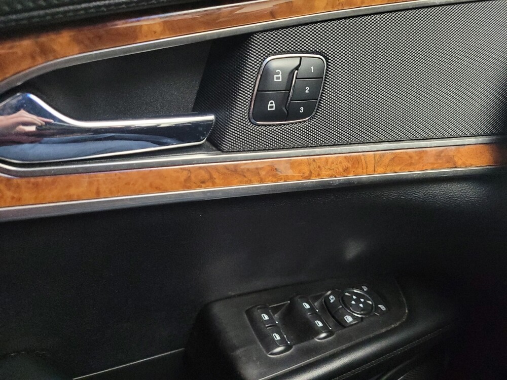 2016 Lincoln MKX in Grand Rapids, MI 49508 - 18142084 27