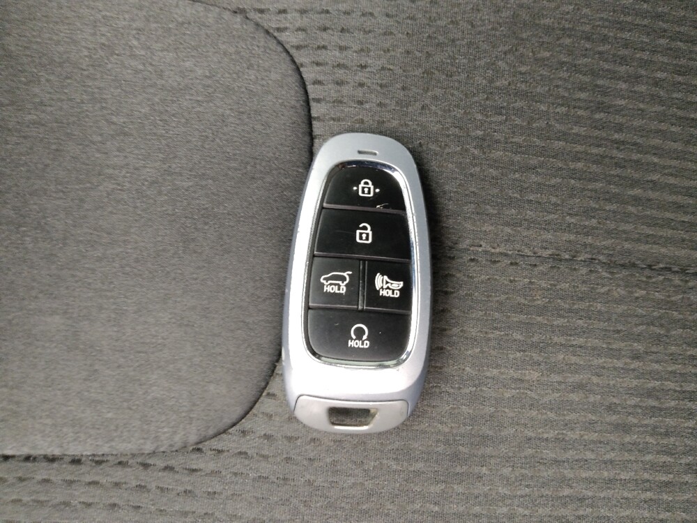 2023 Hyundai Santa Fe in Eastpointe, MI 48021 - 18142086 32