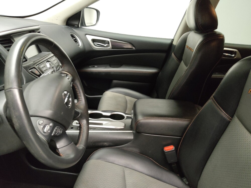 2020 Nissan Pathfinder in Taylor, MI 48180 - 18142087 17