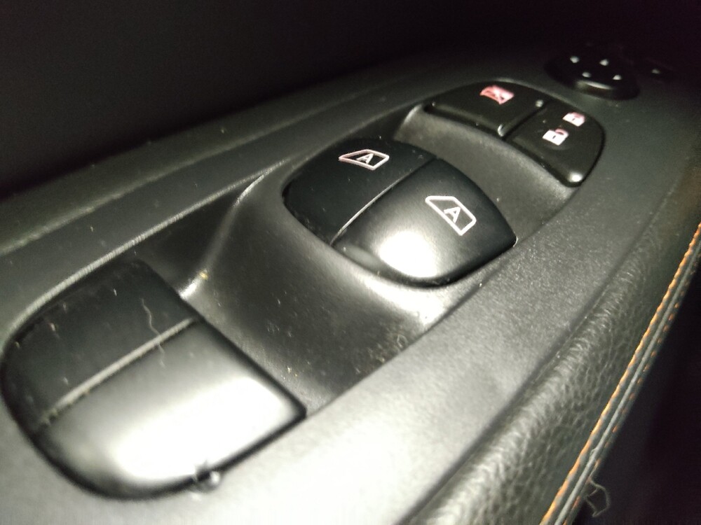 2020 Nissan Pathfinder in Taylor, MI 48180 - 18142087 27