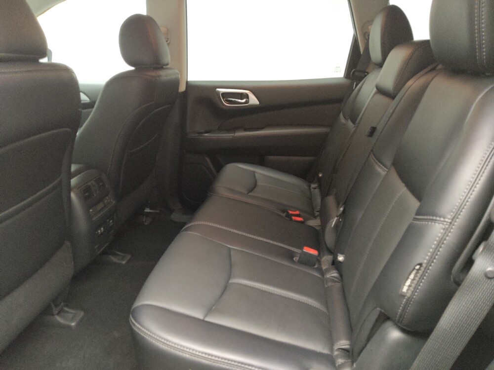 2020 Nissan Pathfinder in Taylor, MI 48180 - 18142088 18