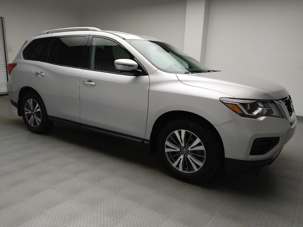 2020 Nissan Pathfinder in Taylor, MI 48180 - 18142088 11